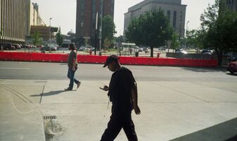 Canon AF35m sample image 3