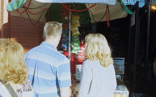 Fujica AZ-1 / Mamiya-Sekor 35mm f2.8 sample image 21