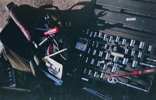 Minolta Maxxum 300si / Minolta AF Zoom 35mm-7mm f3.5-4.5 sample image 5