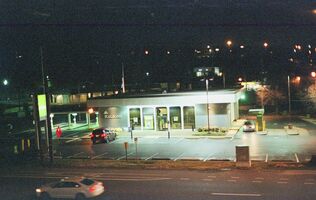 Minolta Maxxum 400si / Minolta AF 50mm f1.7 sample image 19